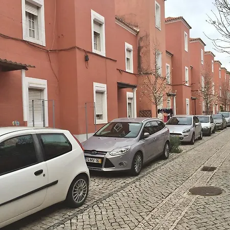 Elegante E Charmoso Apartamento Appartement Lissabon