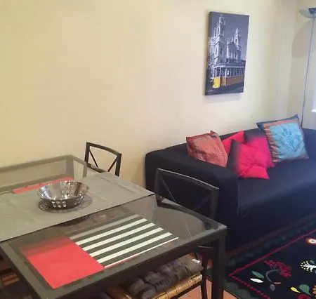 Elegante E Charmoso Apartamento